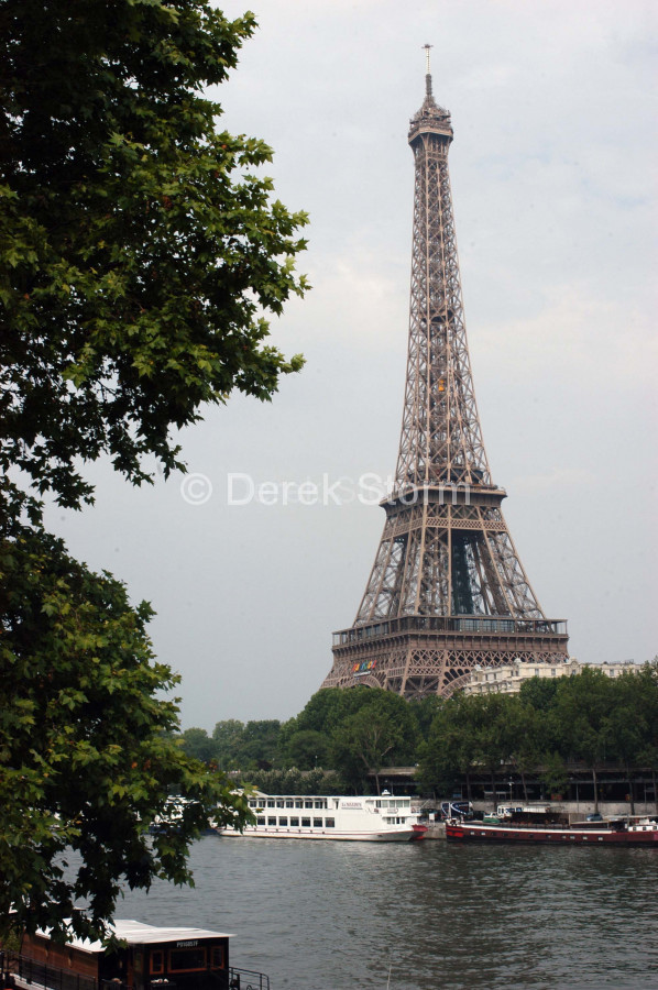 Paris-EiffelTower#02