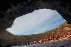 HiddenBeach_02171502